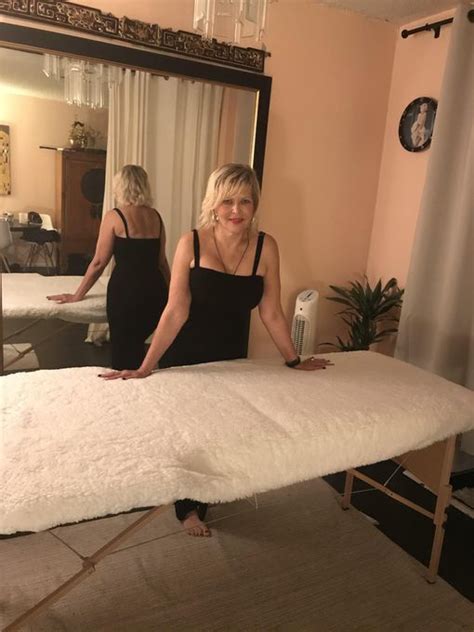 Intimate massage Prostitute Varena